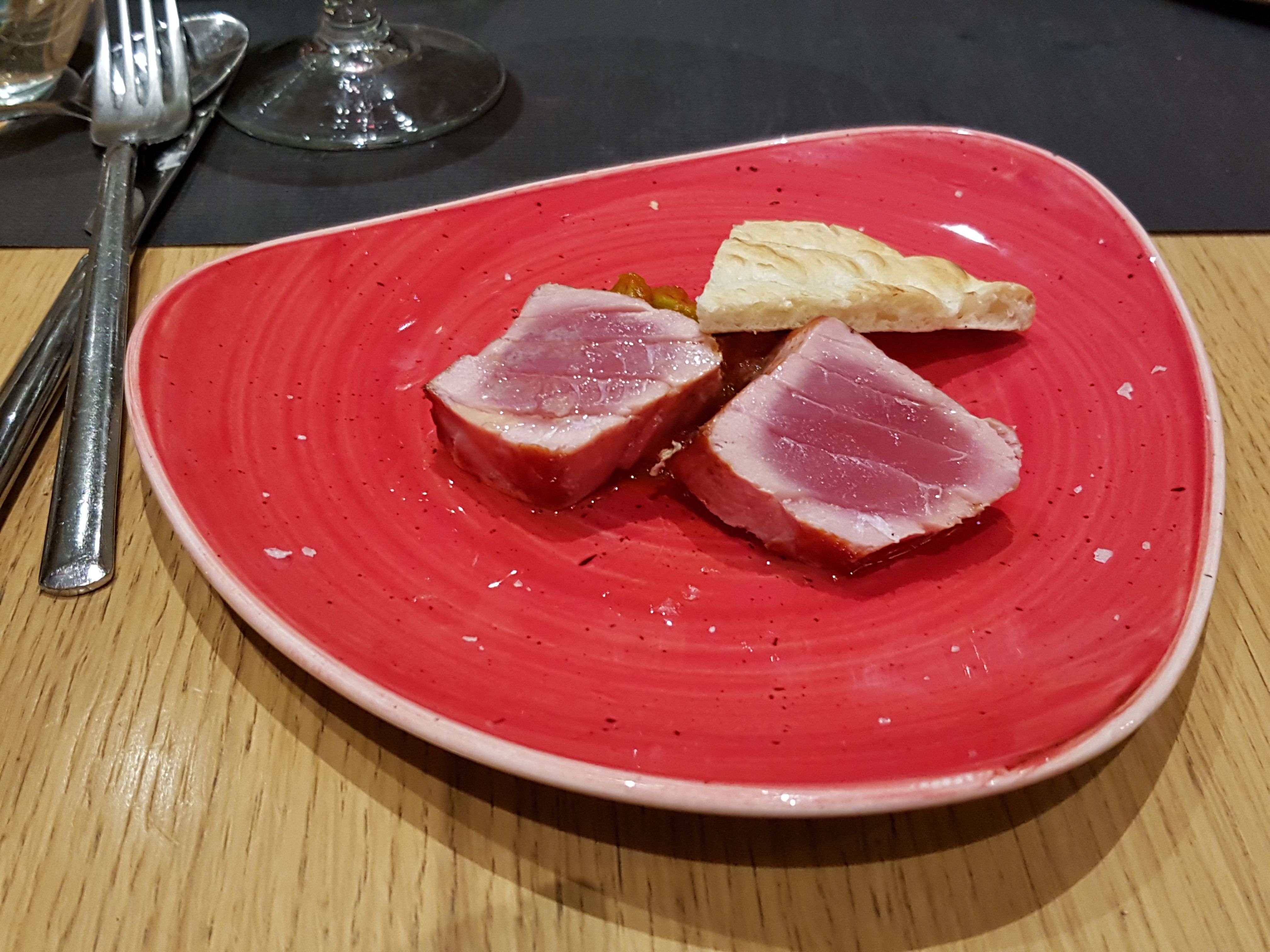 Atún laminado y dados de Tomate mediterráneo (x2)