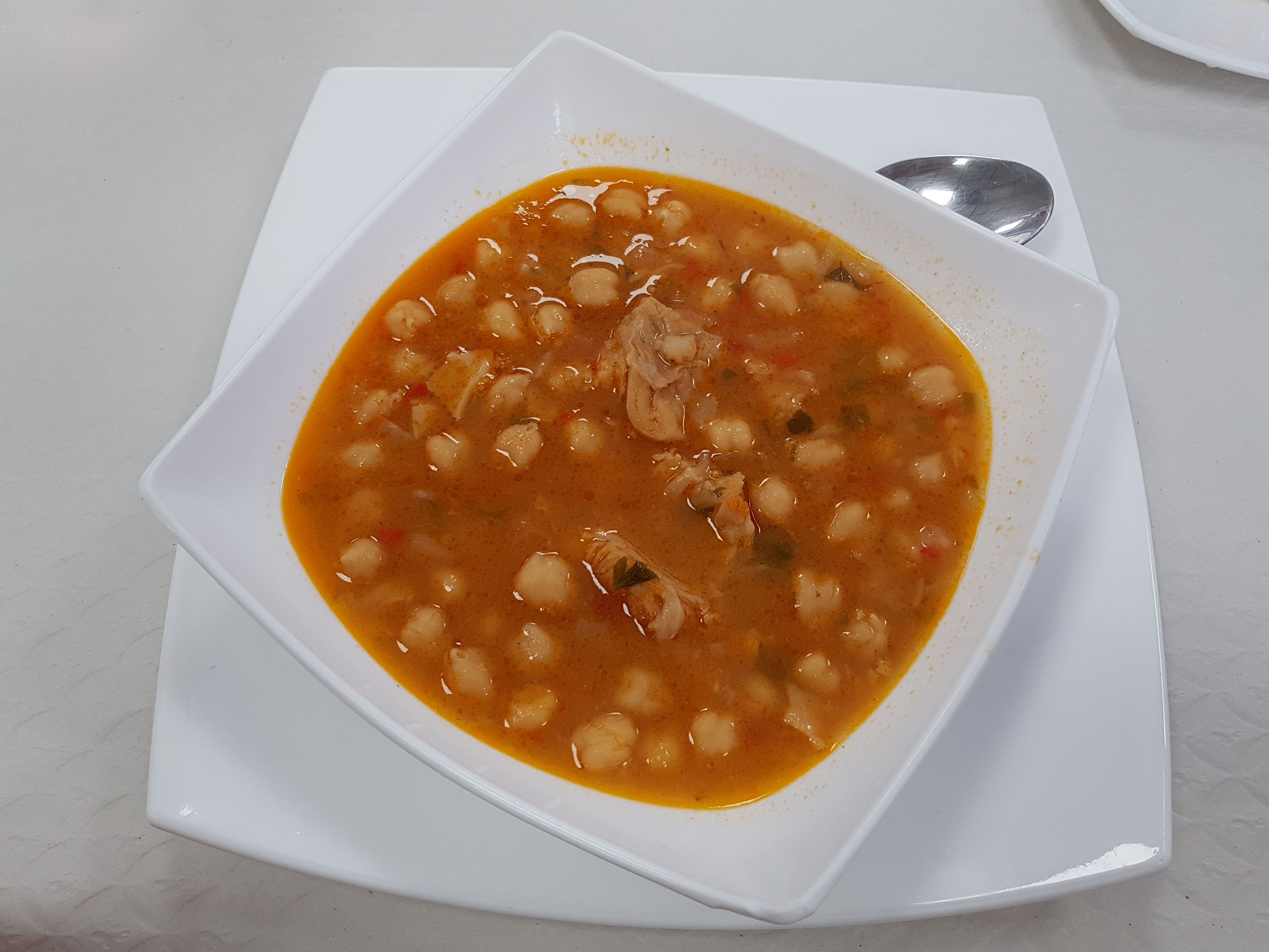 Garbanzos con Bacalao