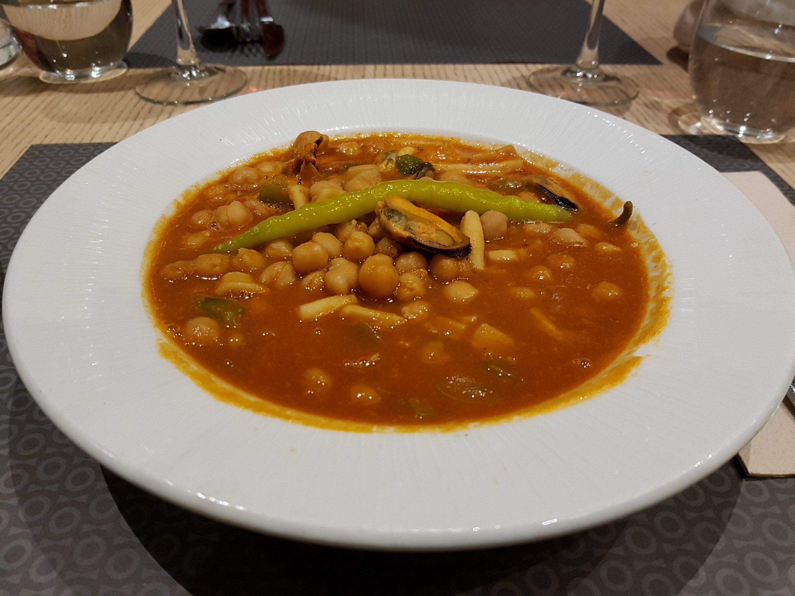 Garbanzos a la marinera