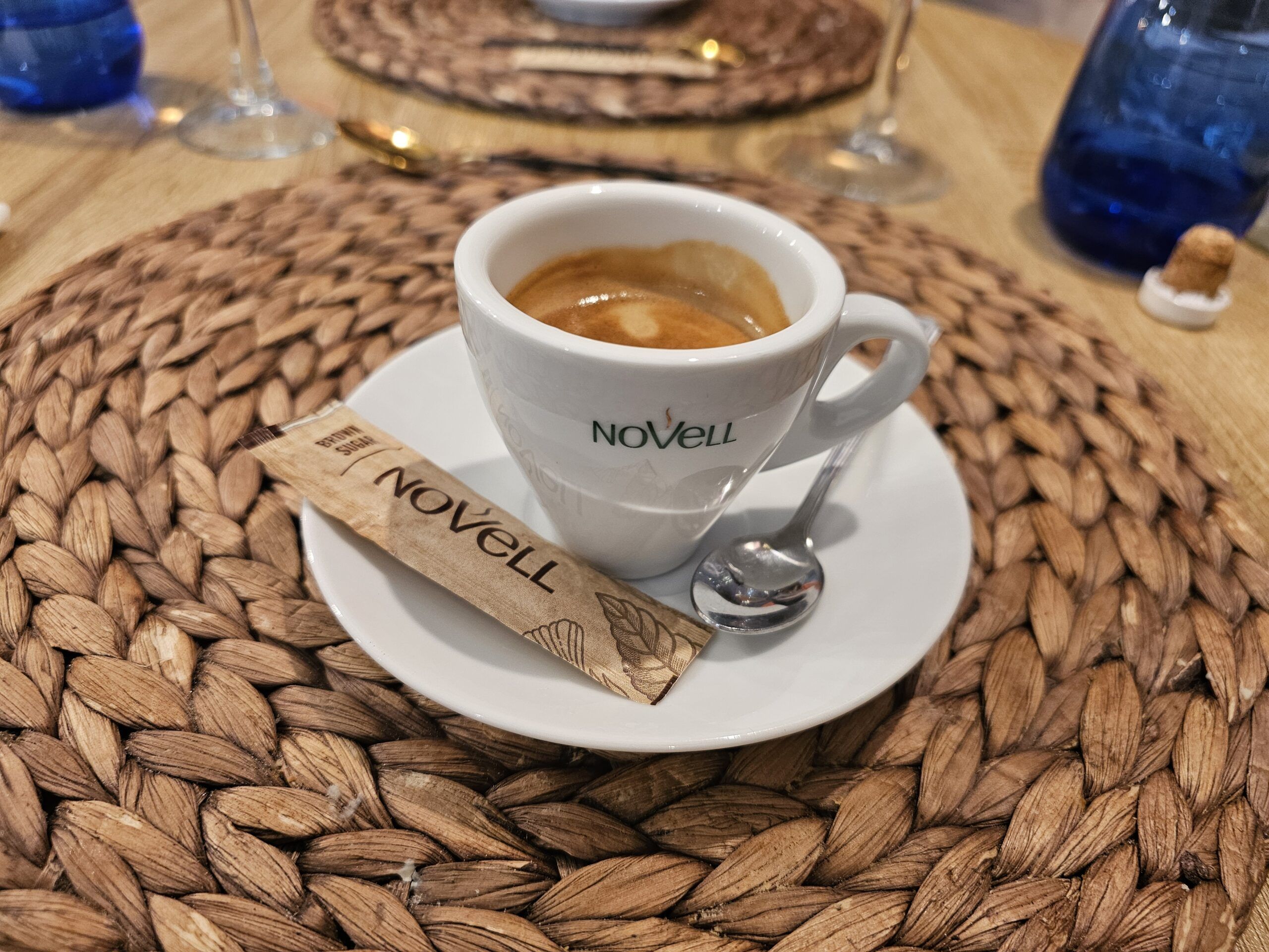 Café solo (opcional en lugar de postre)