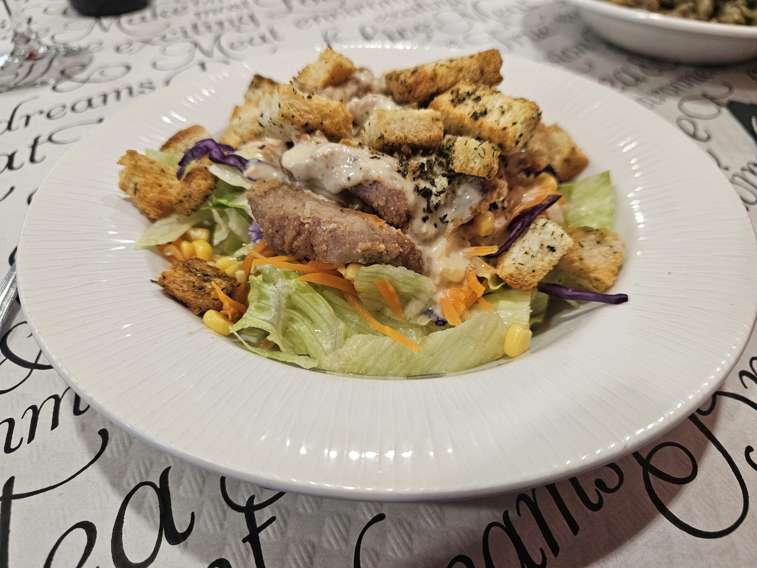 Ensalada Cesar con Secreto Ibérico